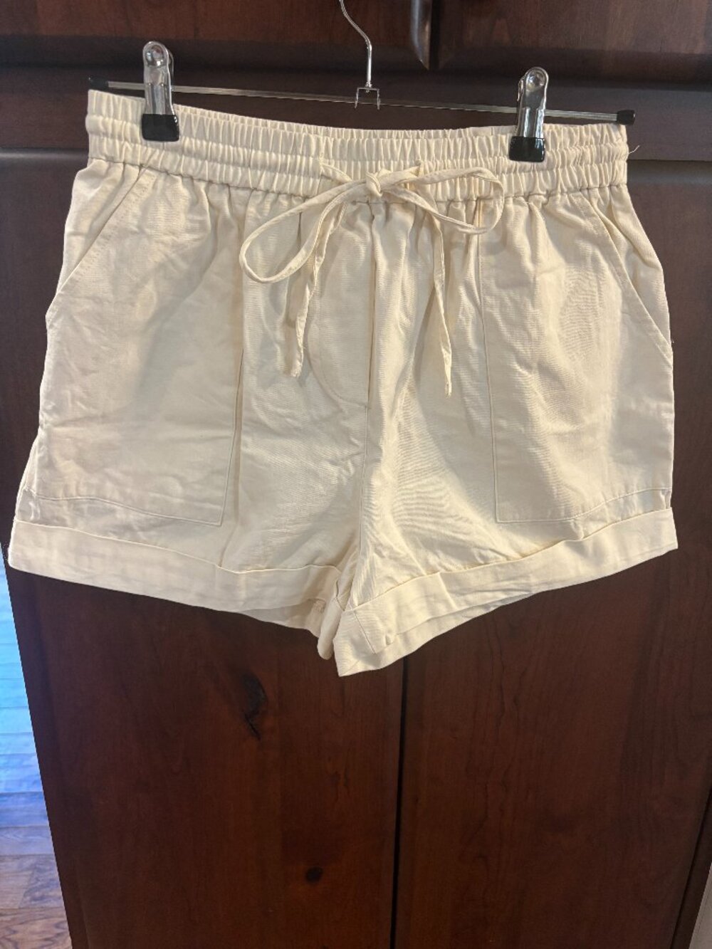 FRNCH Paris Cream Drawstring Elastic Waist Shorts Size M